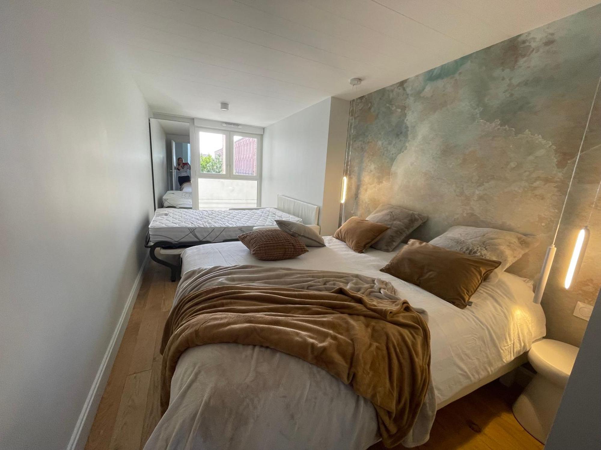 Face Pieds Dans L'eau Duplex 4 155 M2 8-12 Personnes